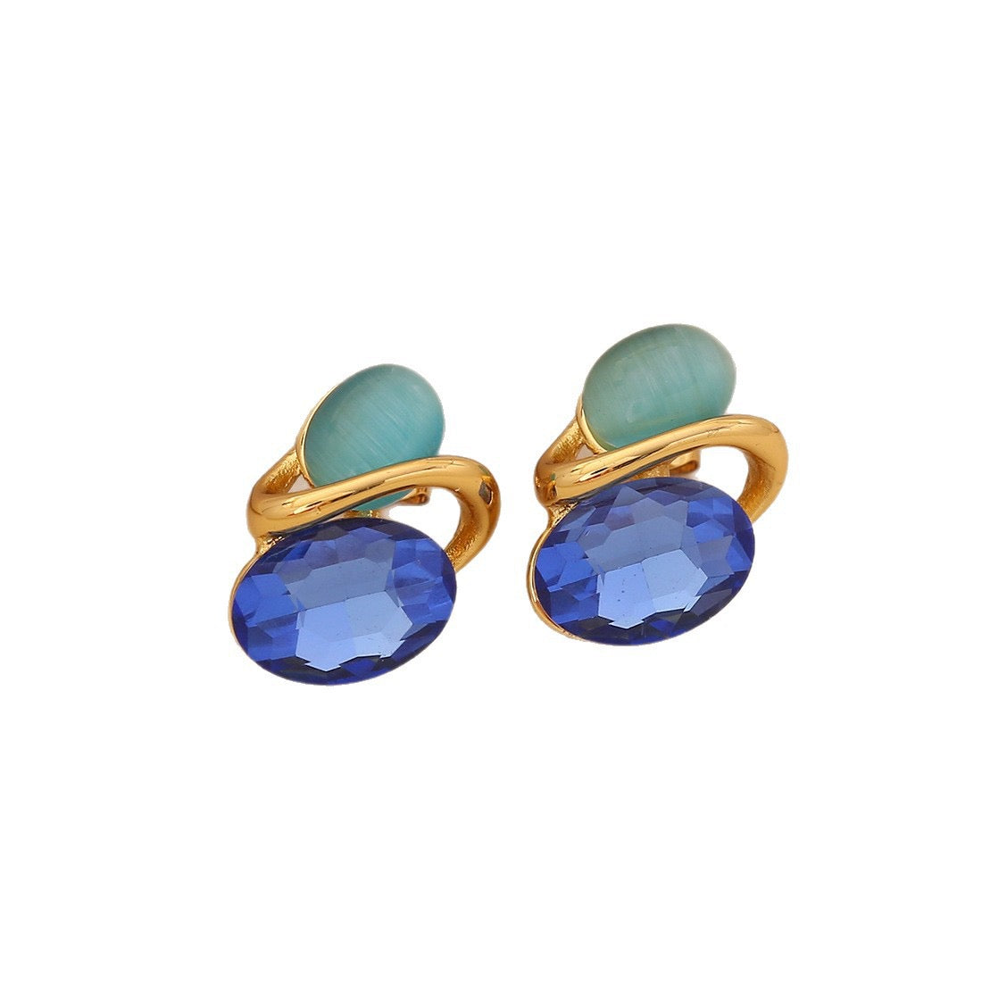 Classic Cat’s Eye Vintage Stud Earrings