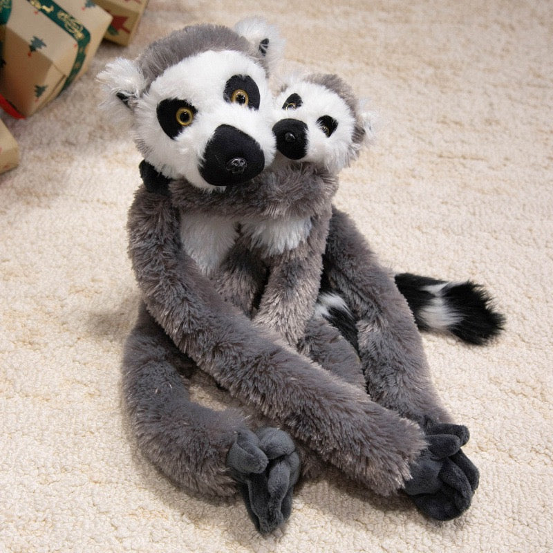 Lemur Hug Buddies