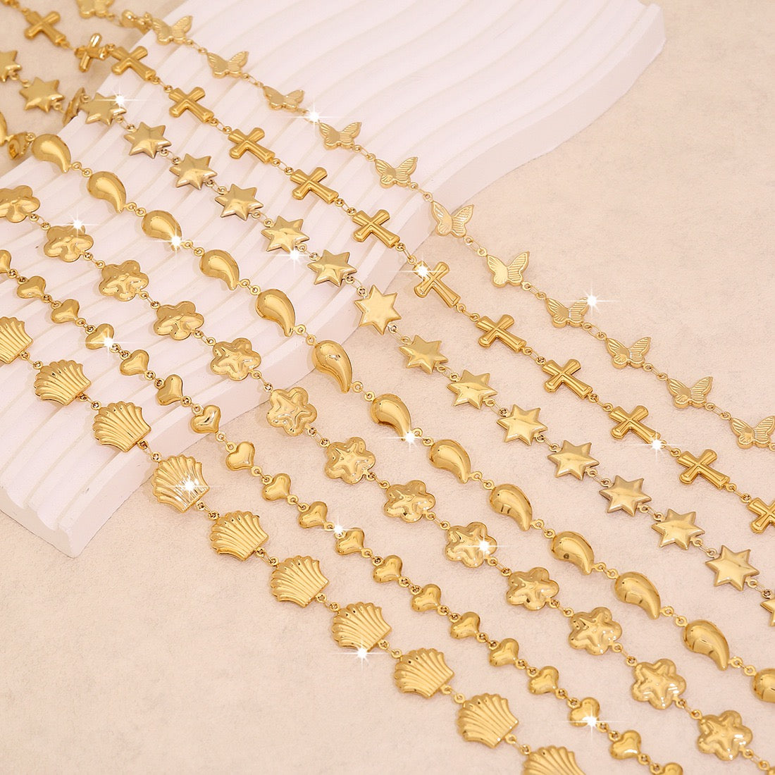 Scallop Heart Chain Necklace