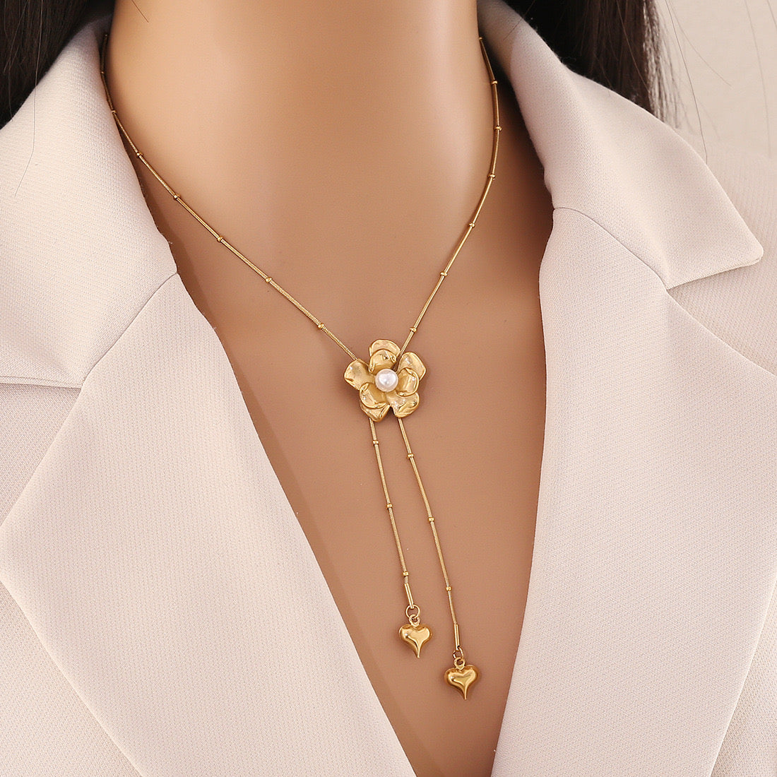 Faux Pearl Camellia Tassel Necklace