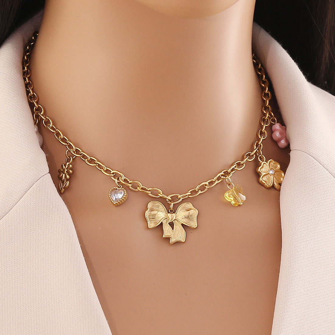 Leaf & Butterfly Faux Pearl Necklace