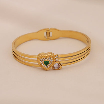 Vintage Gold-Plated Emerald Glass Bangle