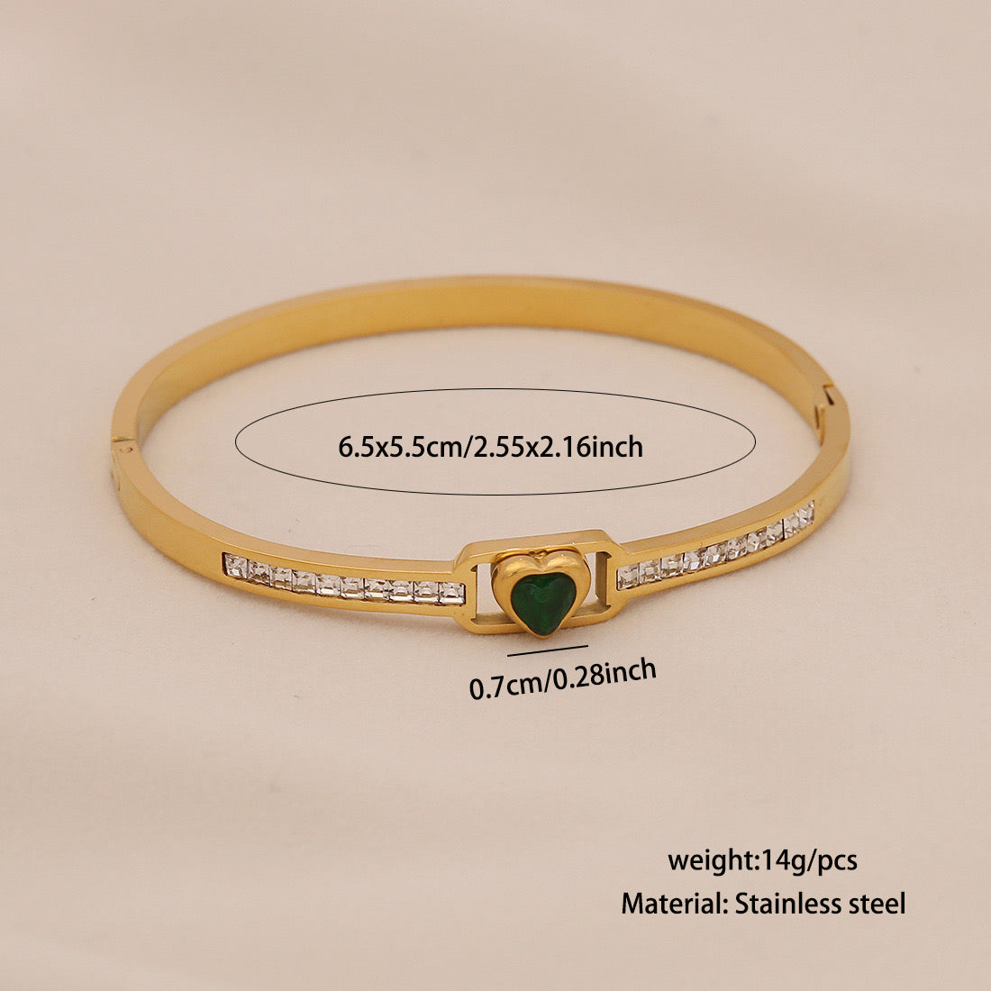 Vintage Gold-Plated Emerald Glass Bangle