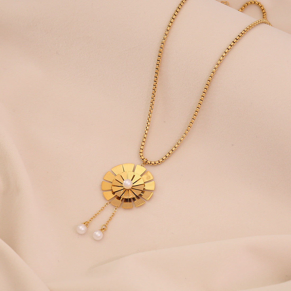 Flower Pendant Stainless Steel Necklace