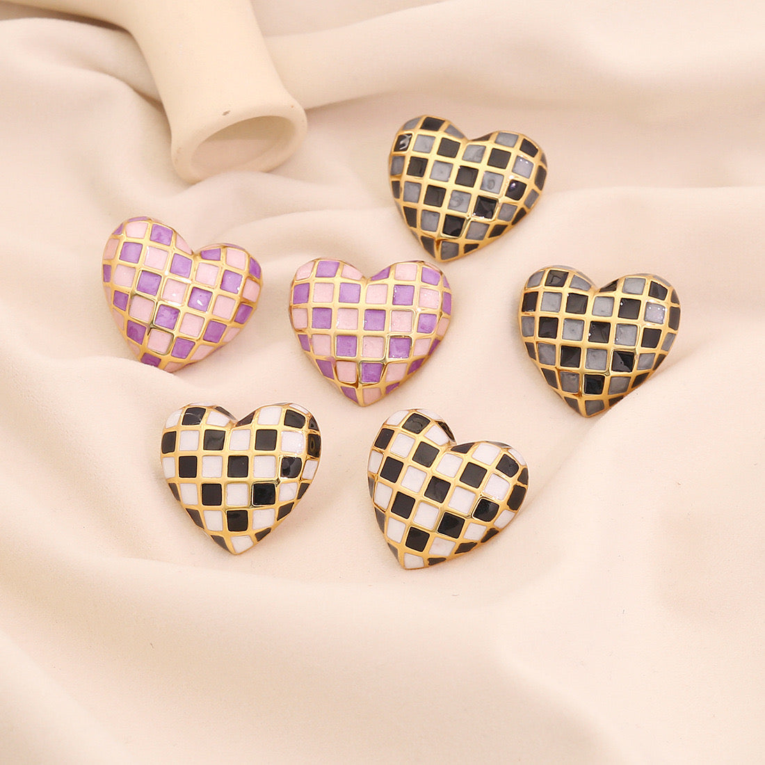 3D Heart Checkered Stud Earrings