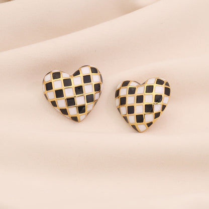 3D Heart Checkered Stud Earrings