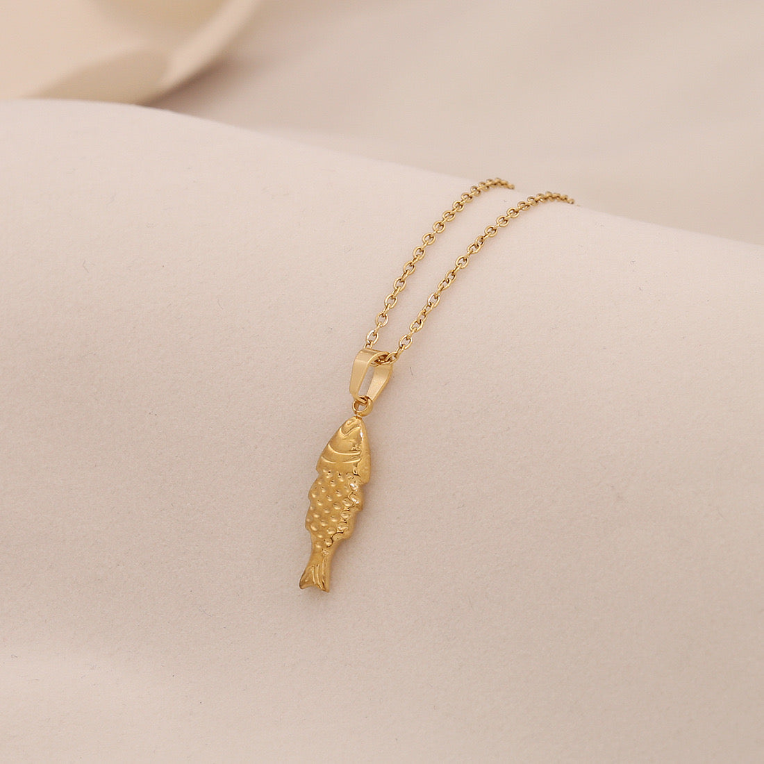 Unique Fish Stainless Steel Pendant Necklace