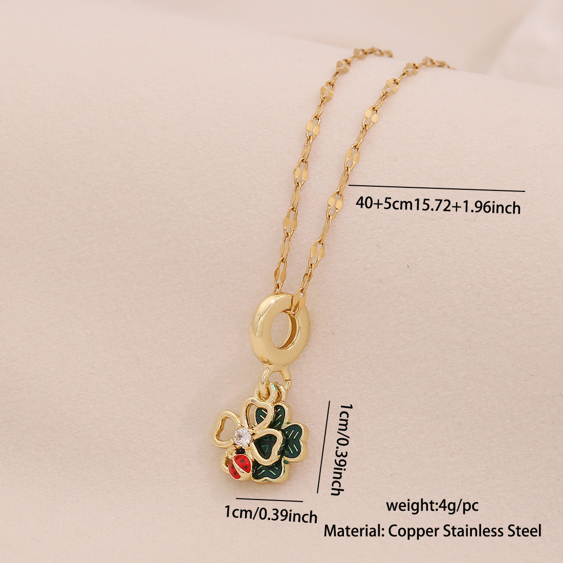 Four-Leaf Clover Heart Daisy Pendant Necklace