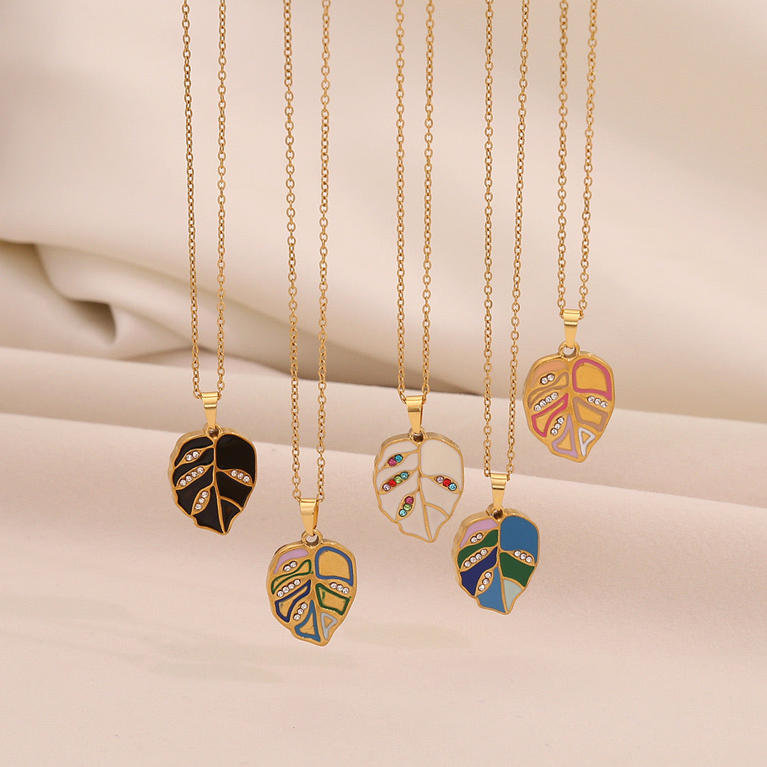 Multicolour Leaf Pendant Necklace