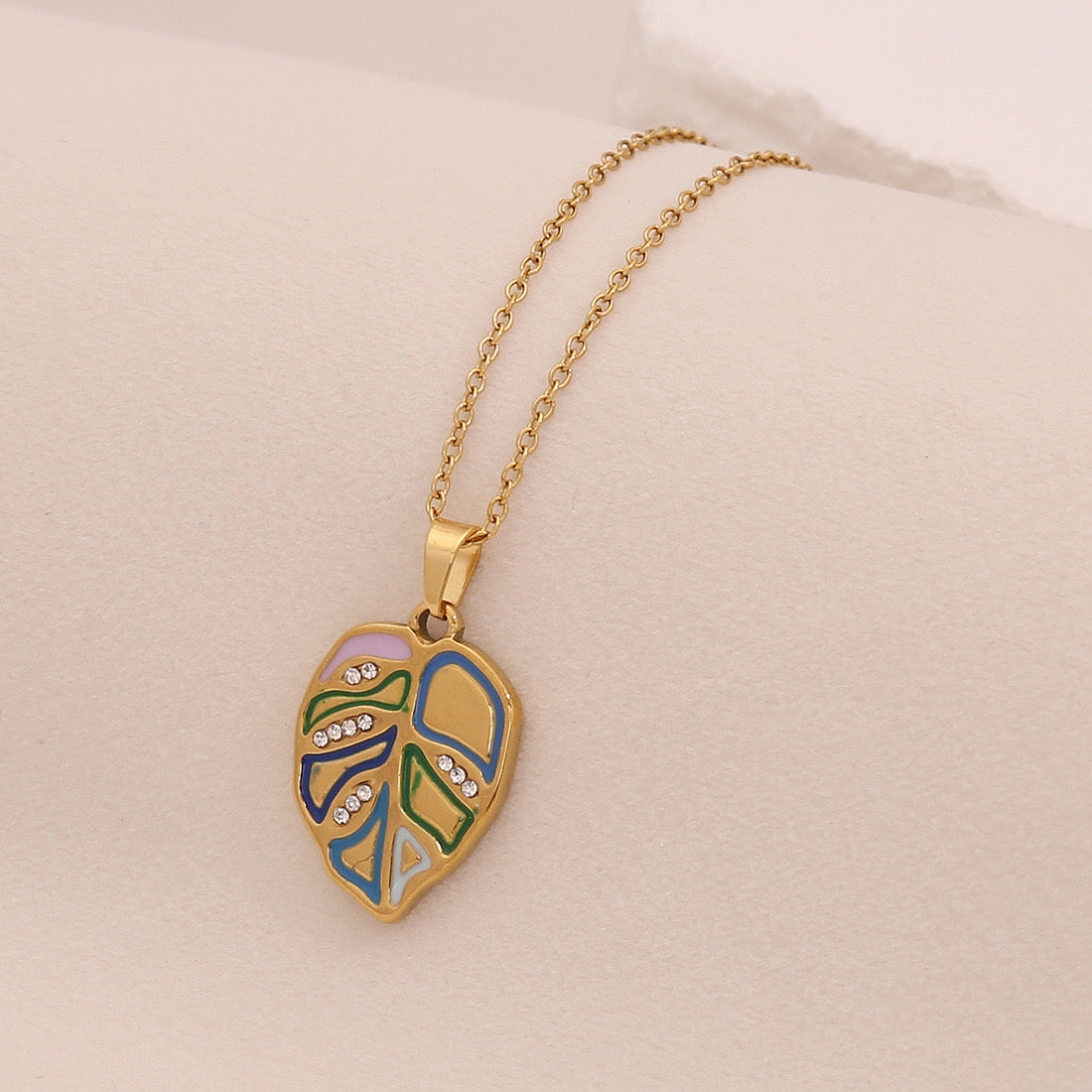 Multicolour Leaf Pendant Necklace