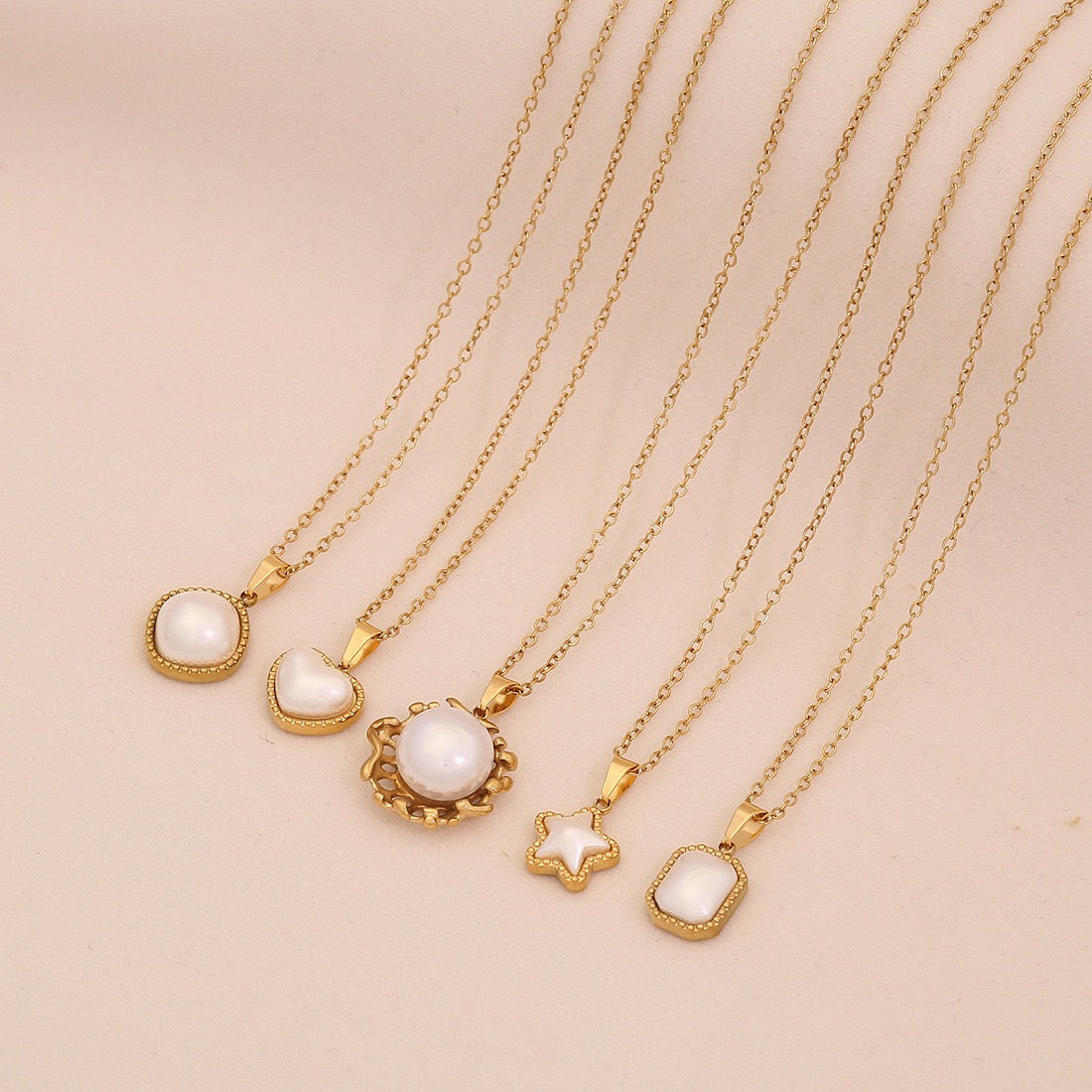 Faux Pearl Heart Pendant Necklace with Star Charm