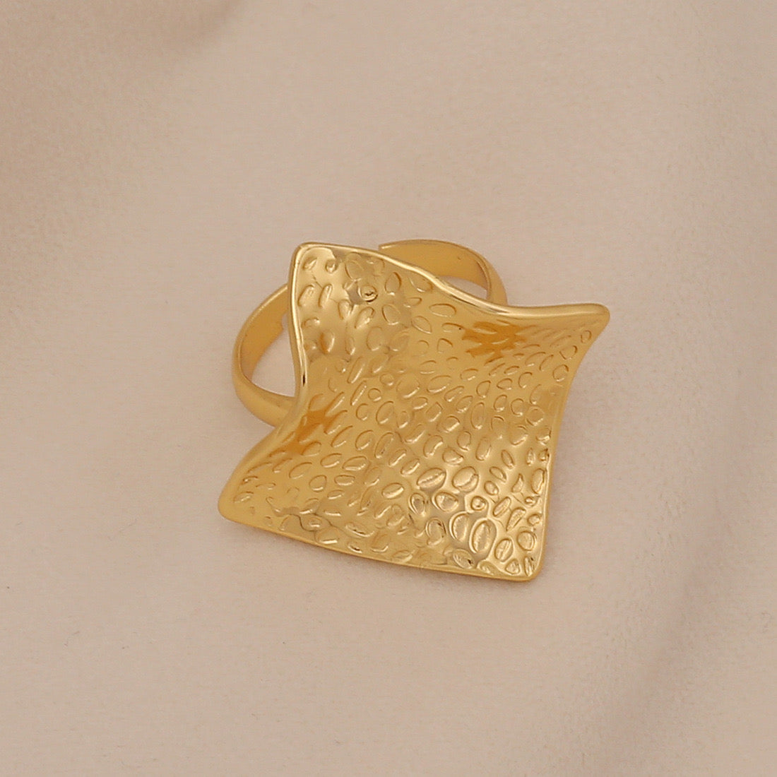 Imitation Pearl Butterfly Heart Ring