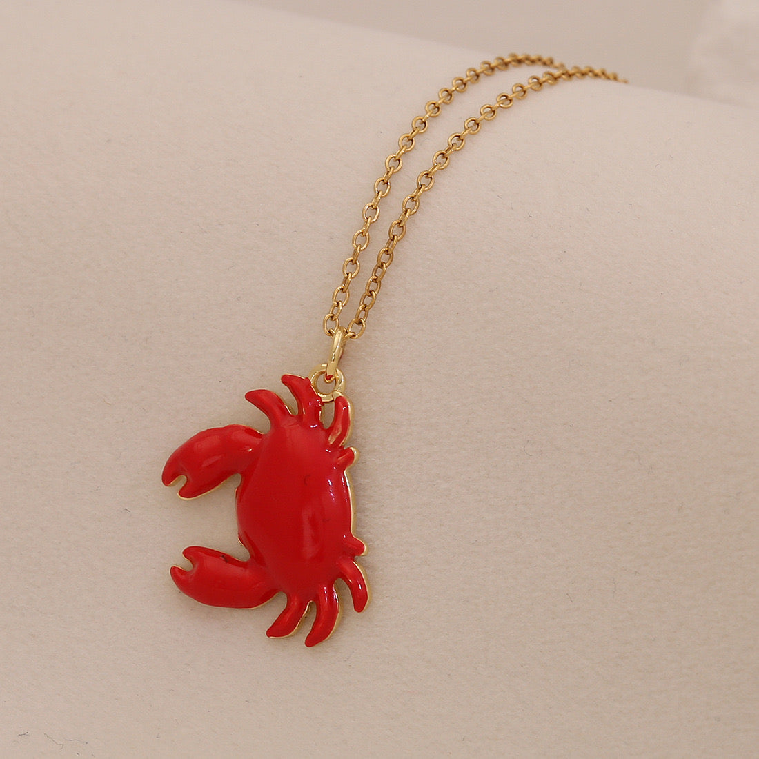 Enamel Conch & Starfish Beach Necklace