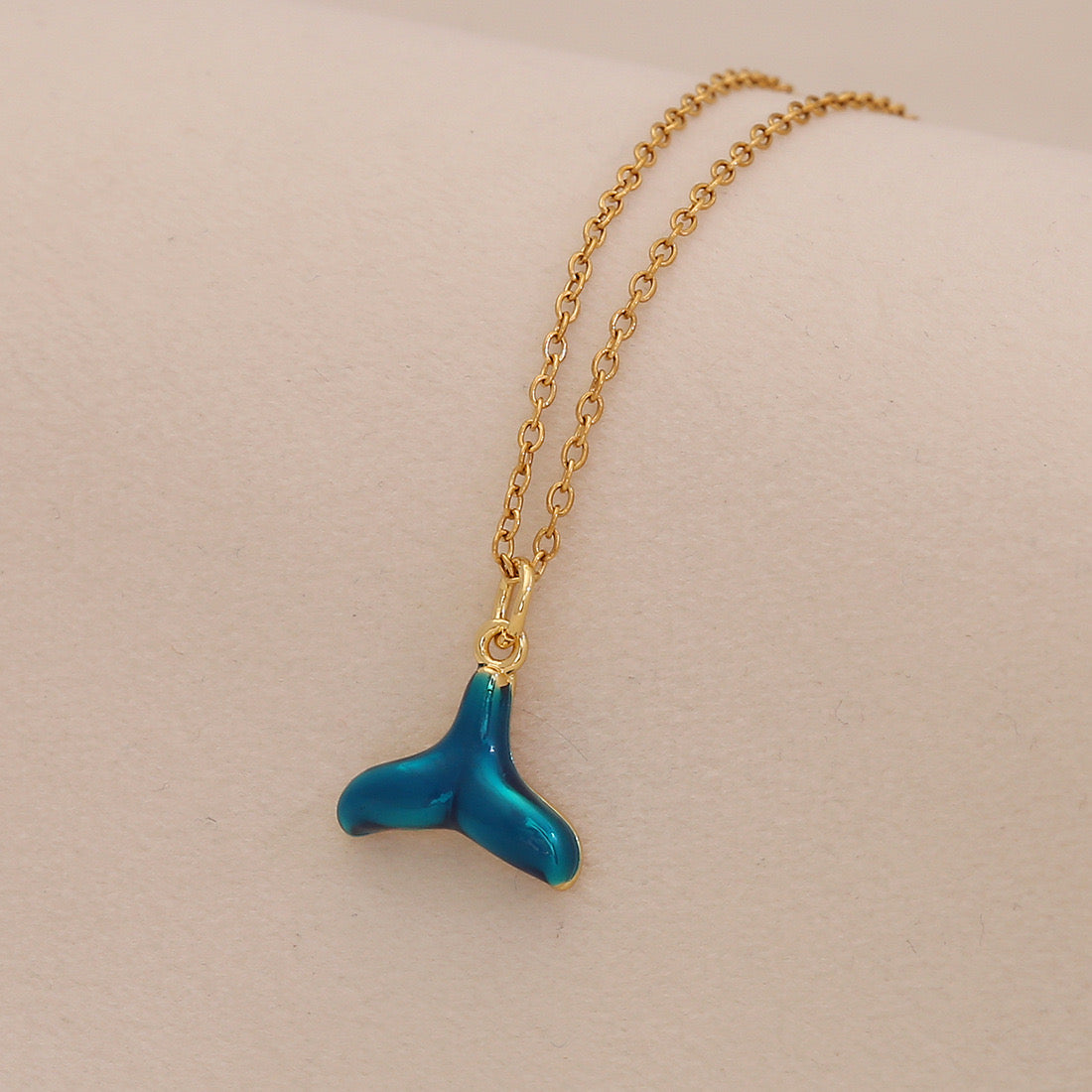 Enamel Conch & Starfish Beach Necklace