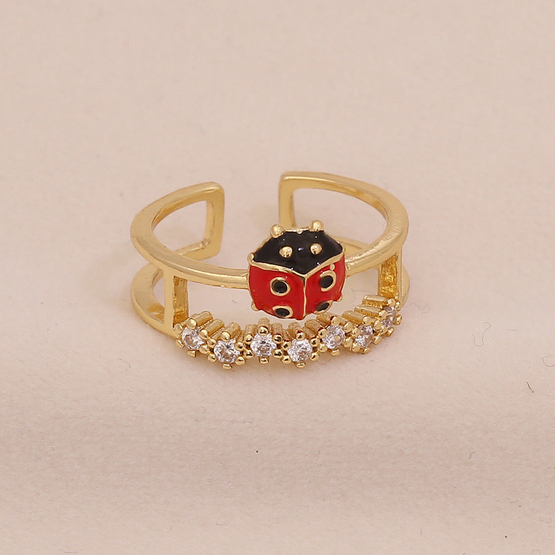 Cute Ladybug Pastoral Ring