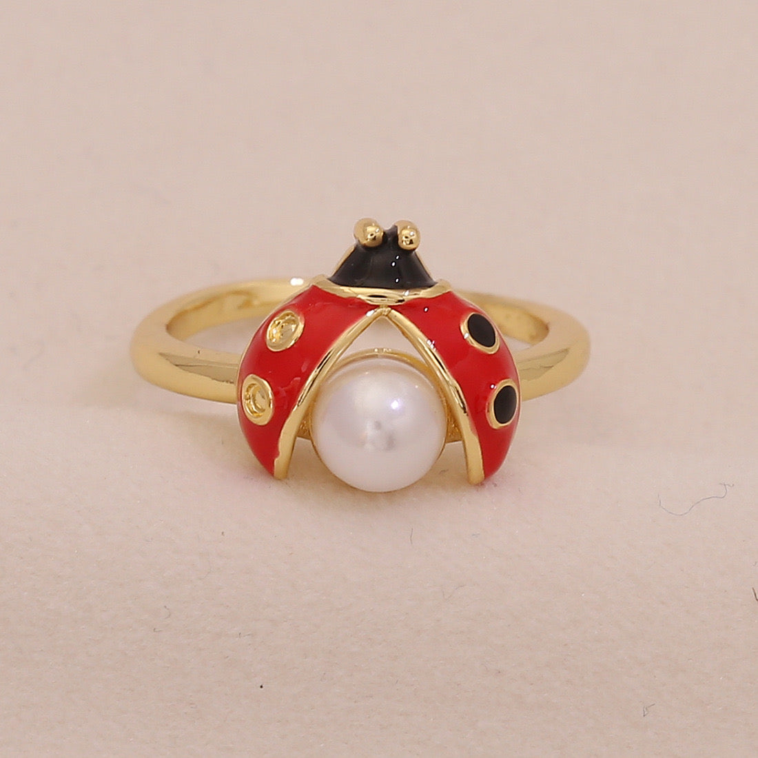 Cute Ladybug Pastoral Ring
