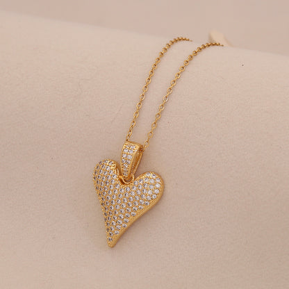 Zircon Heart Pendant Necklace