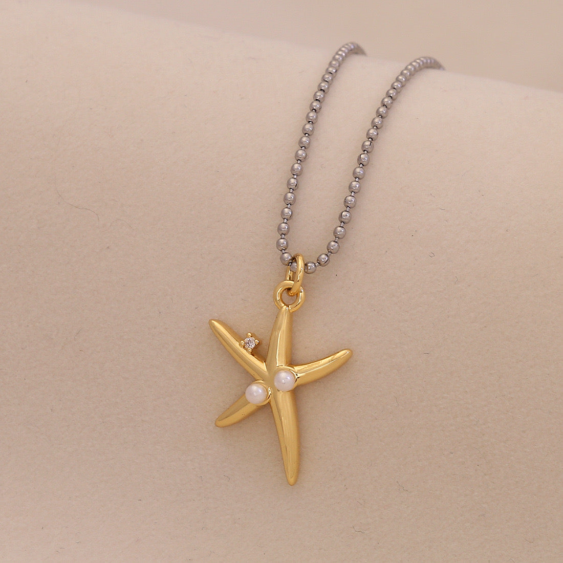 Scallop & Starfish Beach Pearl Necklace