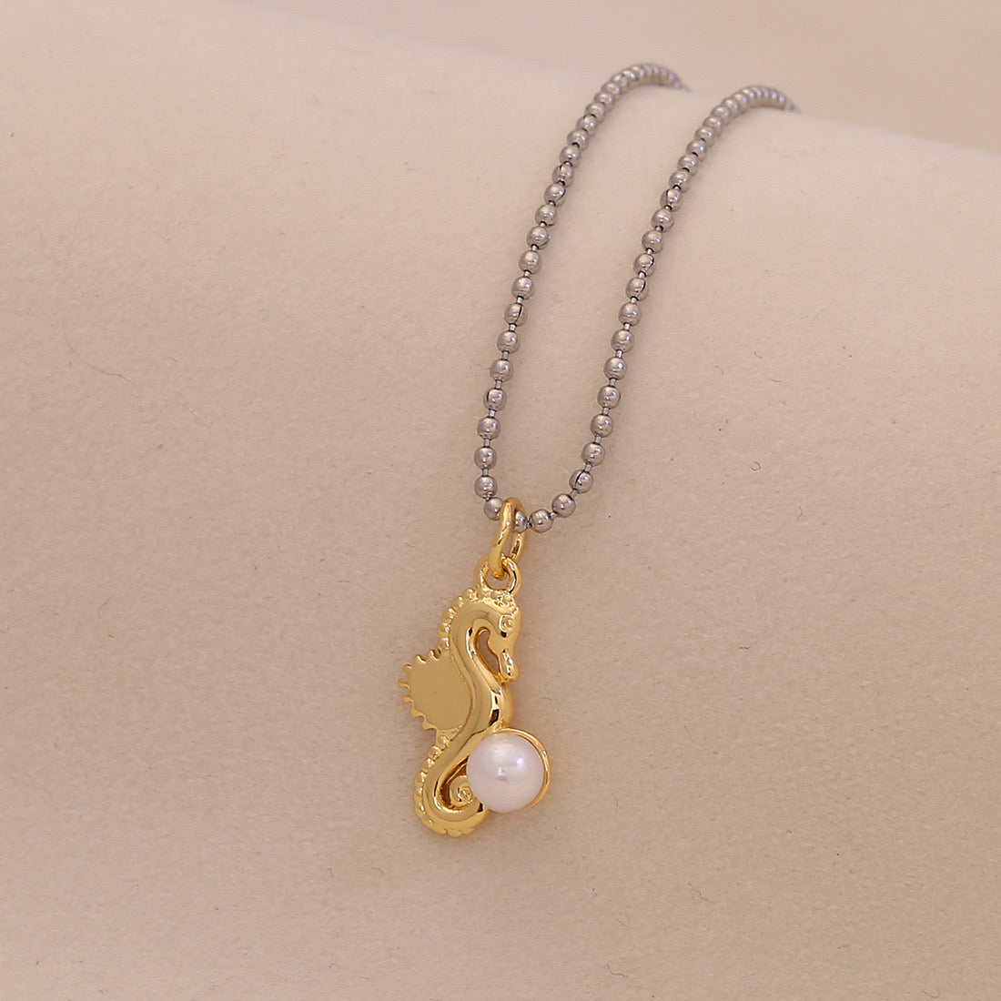 Scallop & Starfish Beach Pearl Necklace