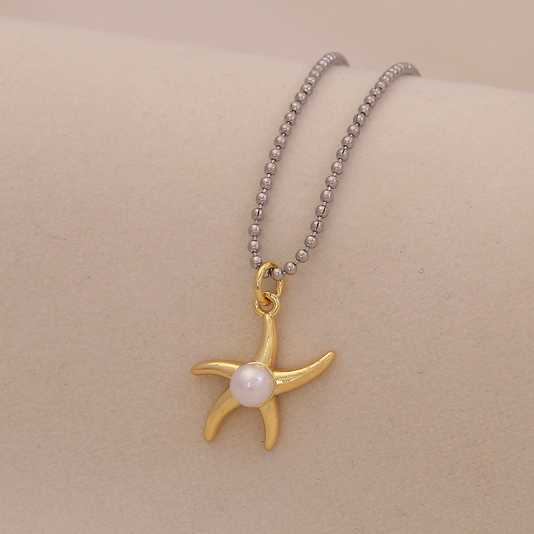 Scallop & Starfish Beach Pearl Necklace