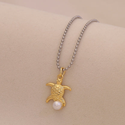 Scallop & Starfish Beach Pearl Necklace
