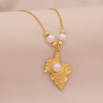 Coastal Muse Shell Pendant Necklace