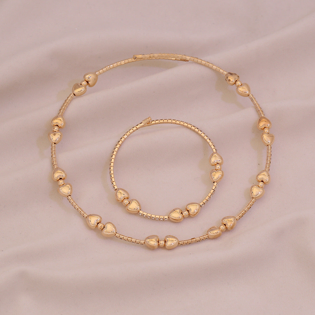 Bold Heart Choker Necklace Set