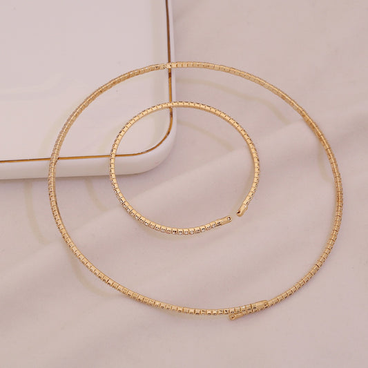 Radiant Claw Rhinestone Choker Set