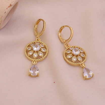 Vintage Teardrop Filigree Earrings