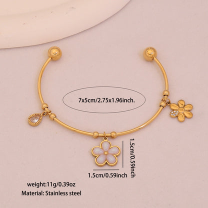 Blooming Heart Charm Bracelet