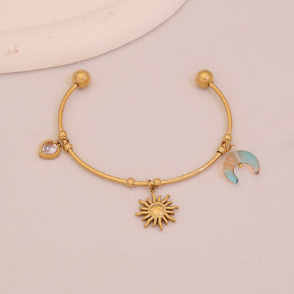 Blooming Heart Charm Bracelet