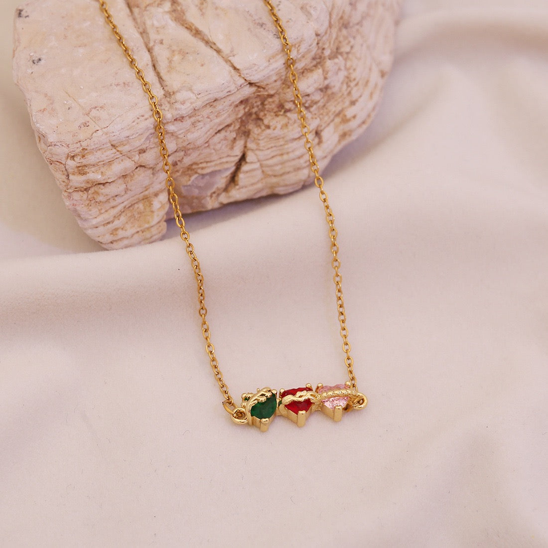 Aurora Hearts Necklace Set