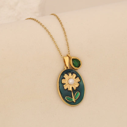Vintage Bloom Pendant Necklace