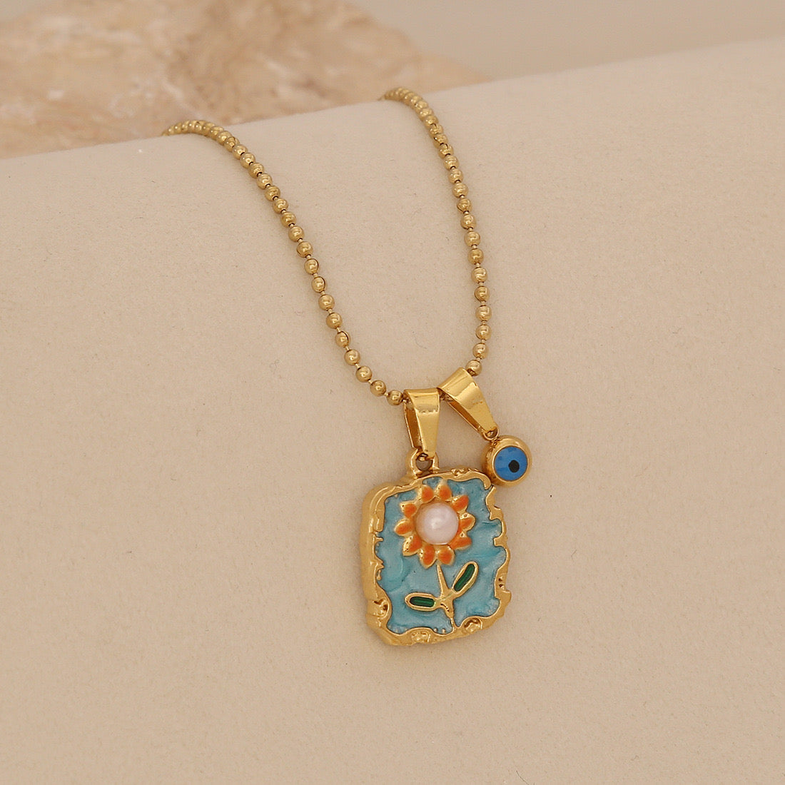 Vintage Sunflower Pendant Necklace