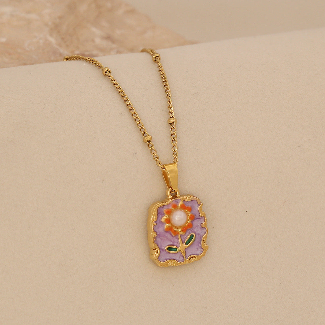 Vintage Sunflower Pendant Necklace
