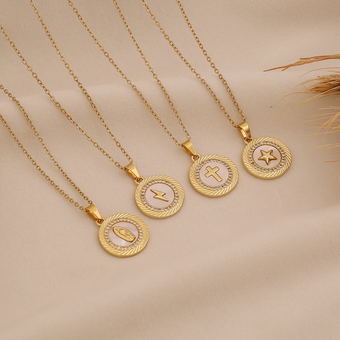 Golden Faith Heart Pendant Necklace