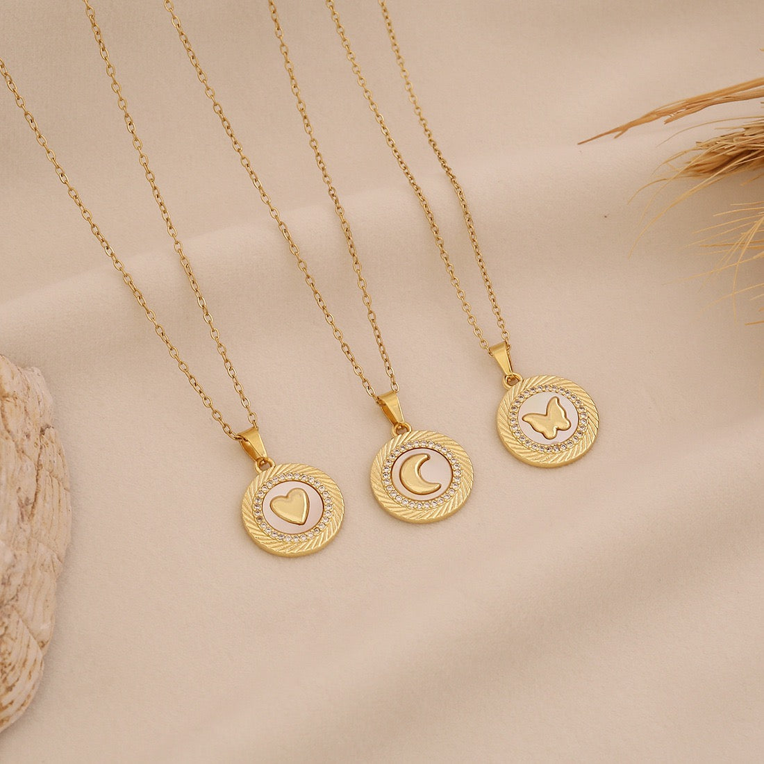 Golden Faith Heart Pendant Necklace