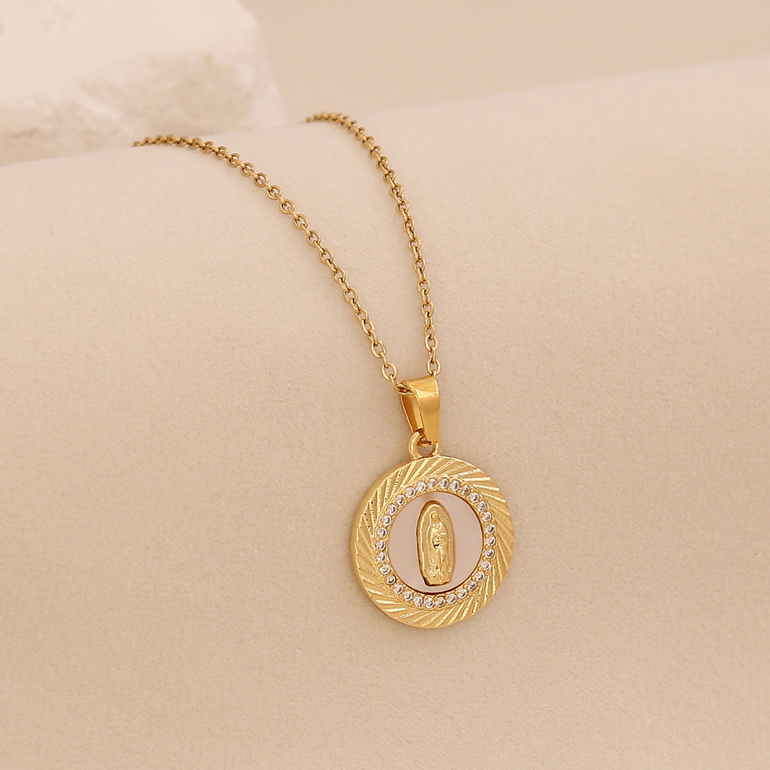 Golden Faith Heart Pendant Necklace