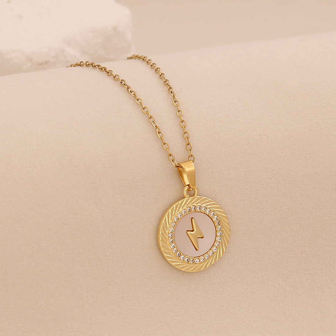 Golden Faith Heart Pendant Necklace